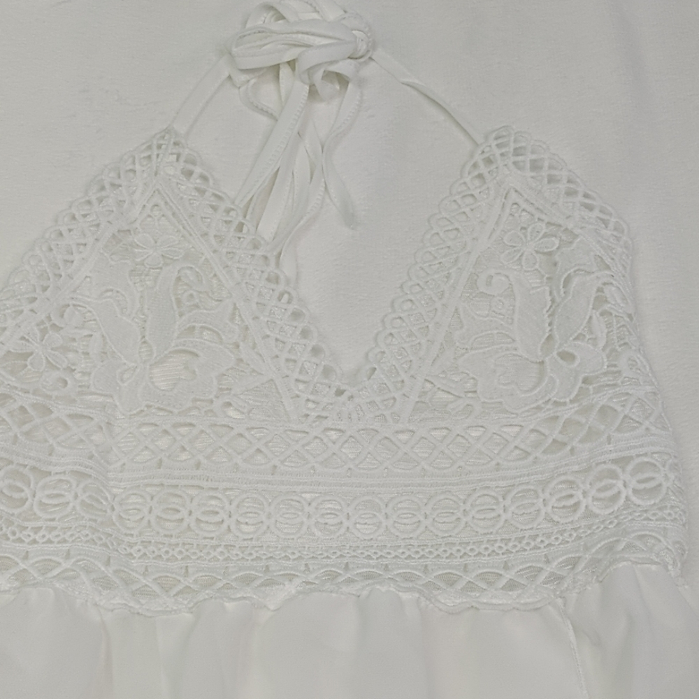 Stunning open back lace top maxi dress - Picture 7 of 8